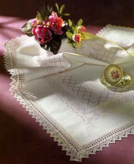 #27836 -- 2-way Huck - lavender on white
