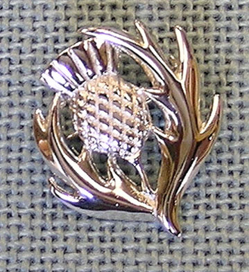 #122227 -- Single Thistle Brooch