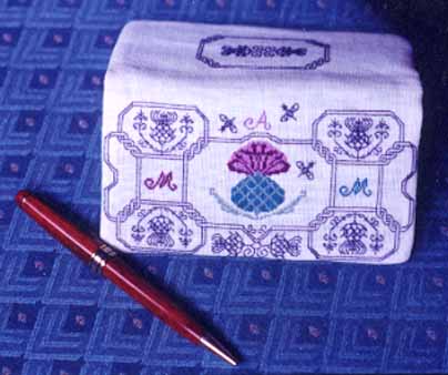 #24710 -- The Thistlepatch Checkbook Cover
