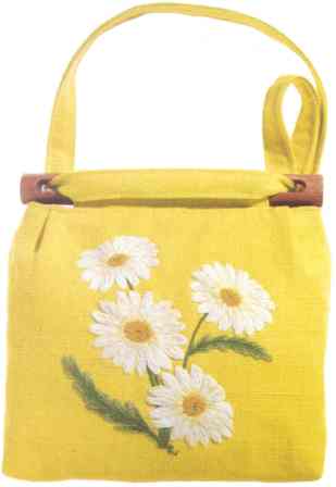 #330 Daisies Shoulder Bag